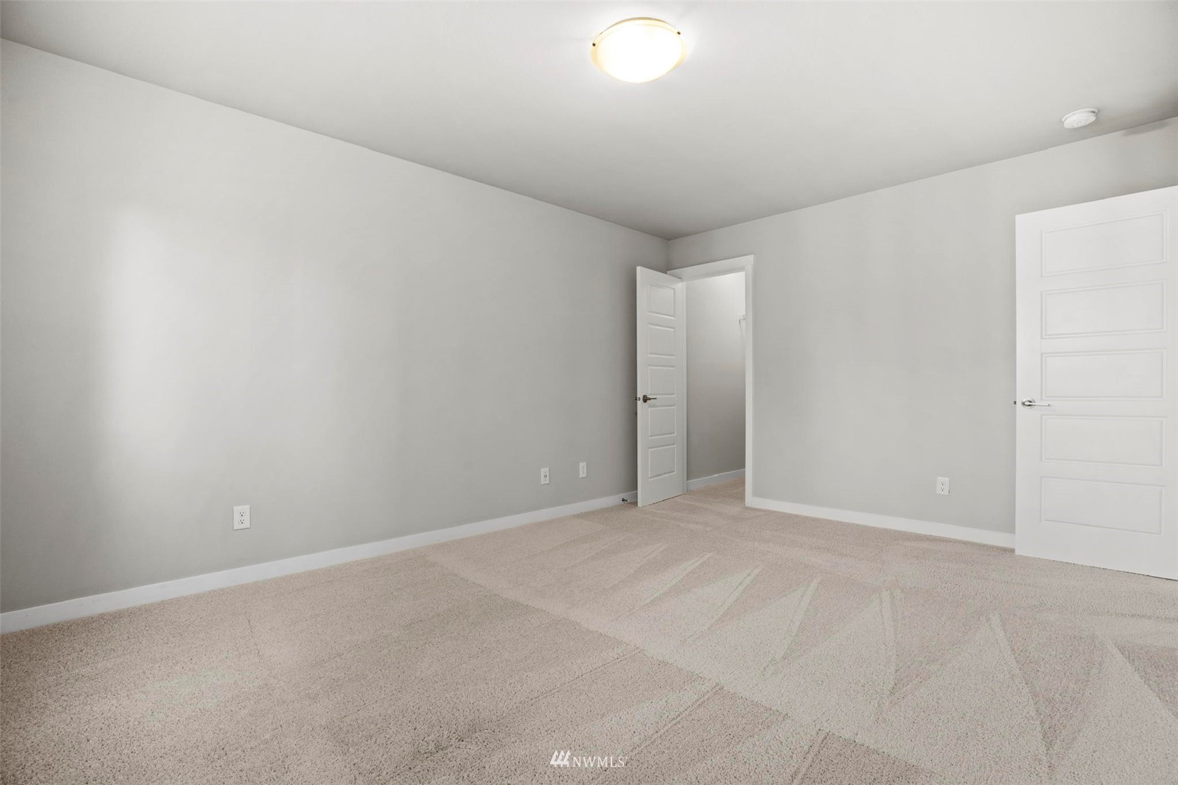 1325 Seattle Hill Road, Unit F1 Bothell, WA 98012 - Photo 30 of 34 a view of an empty room