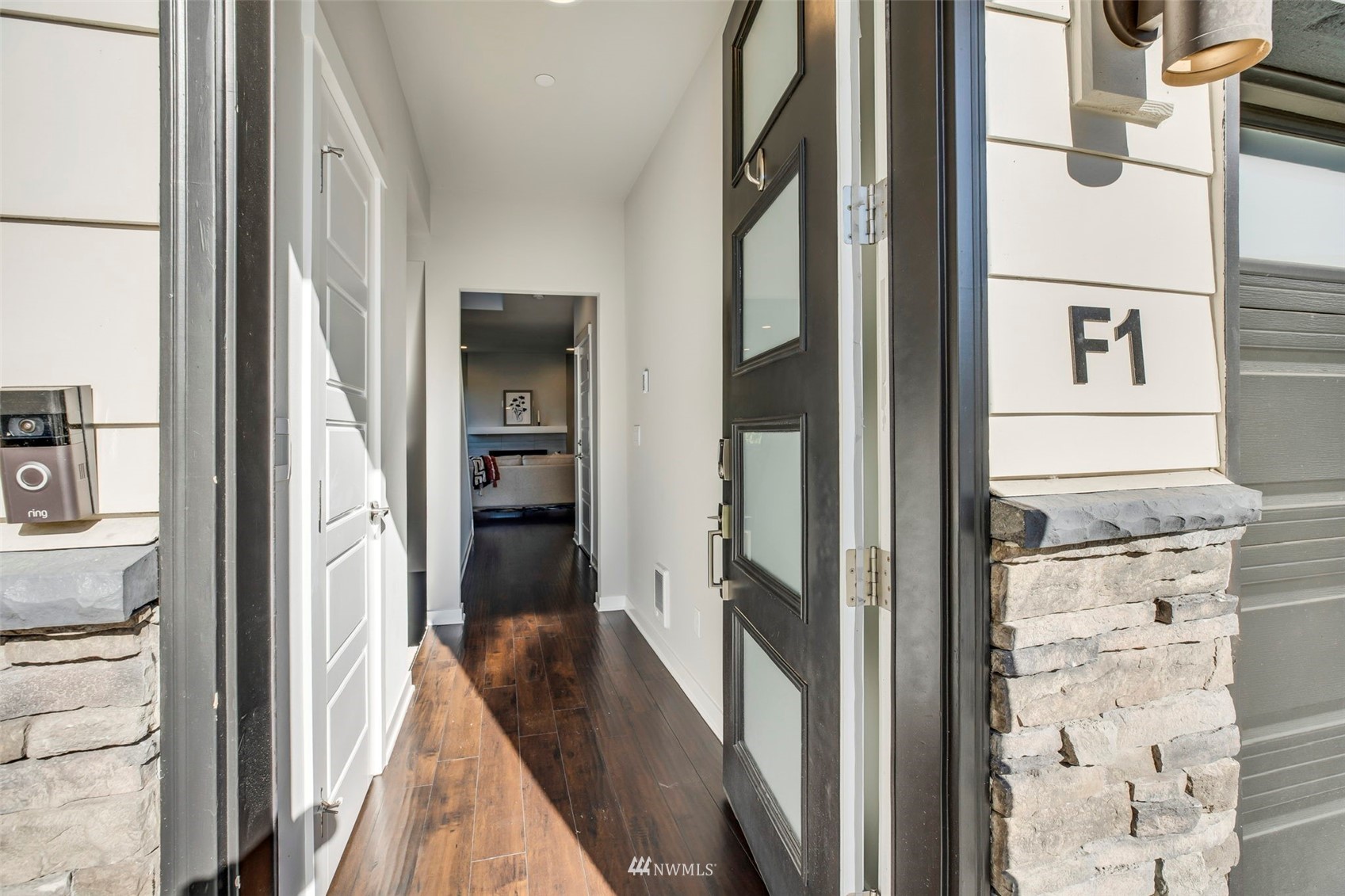 1325 Seattle Hill Road, Unit F1 Bothell, WA 98012 - Photo 5 of 34