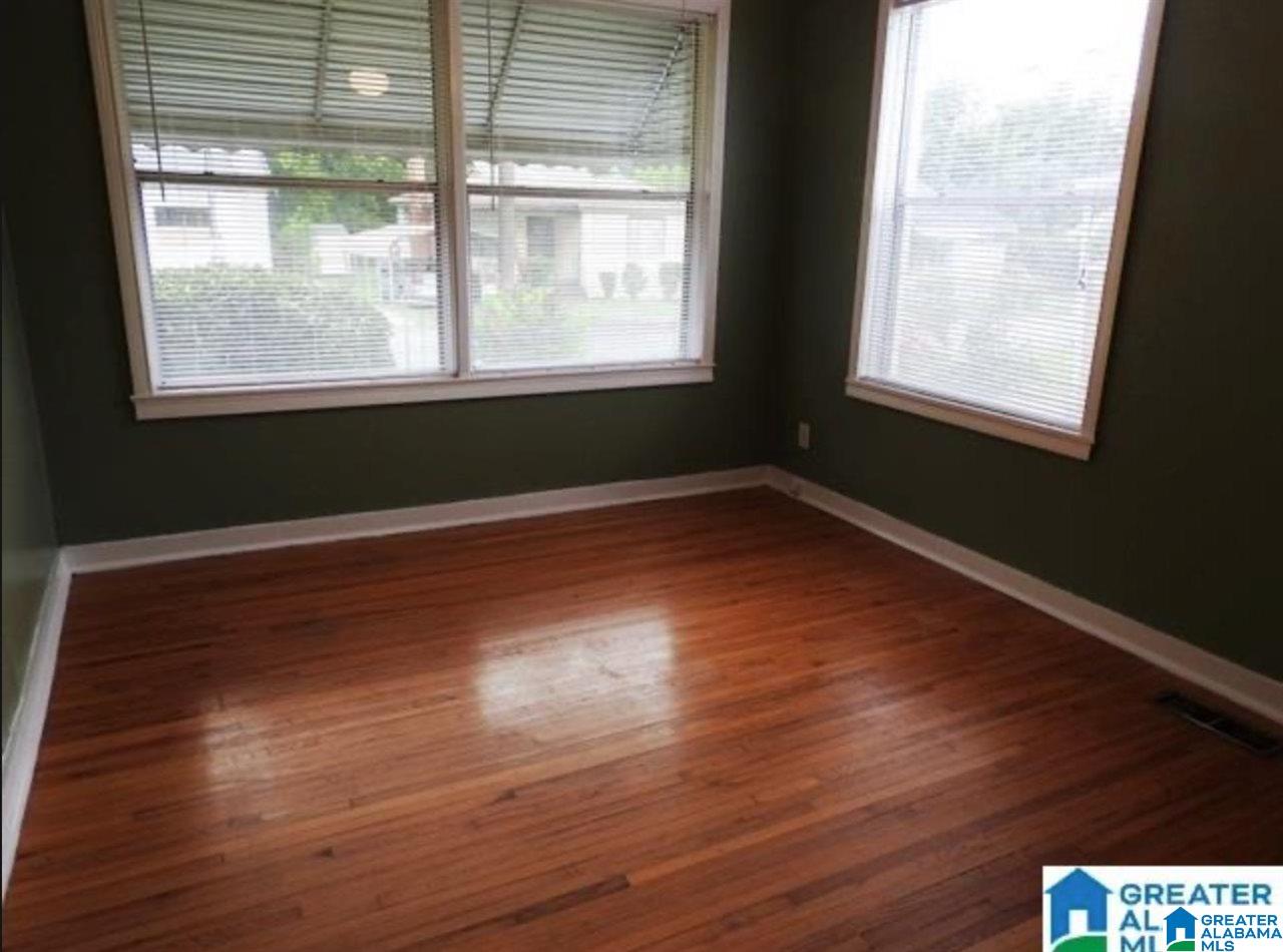 637 26th Street Southwest Birmingham, AL 35211 - Photo 12 of 16