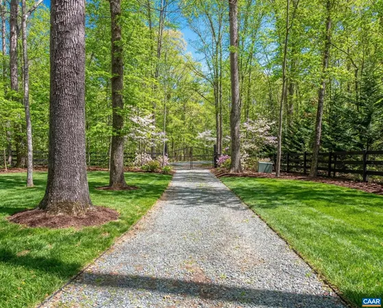 $1,100,000 | 9130 Totier Creek Road, Scottsville, VA 24590