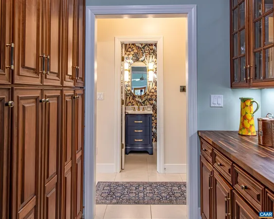 $1,100,000 | 9130 Totier Creek Road, Scottsville, VA 24590