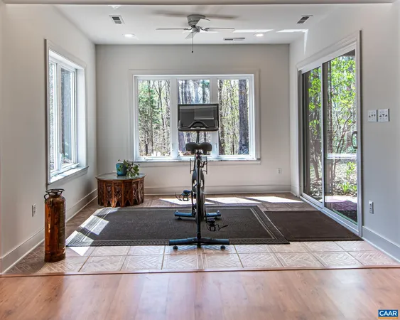 $1,100,000 | 9130 Totier Creek Road, Scottsville, VA 24590