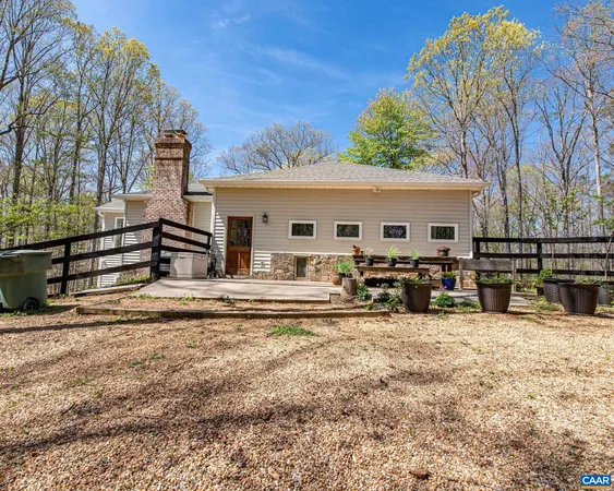 $1,100,000 | 9130 Totier Creek Road, Scottsville, VA 24590