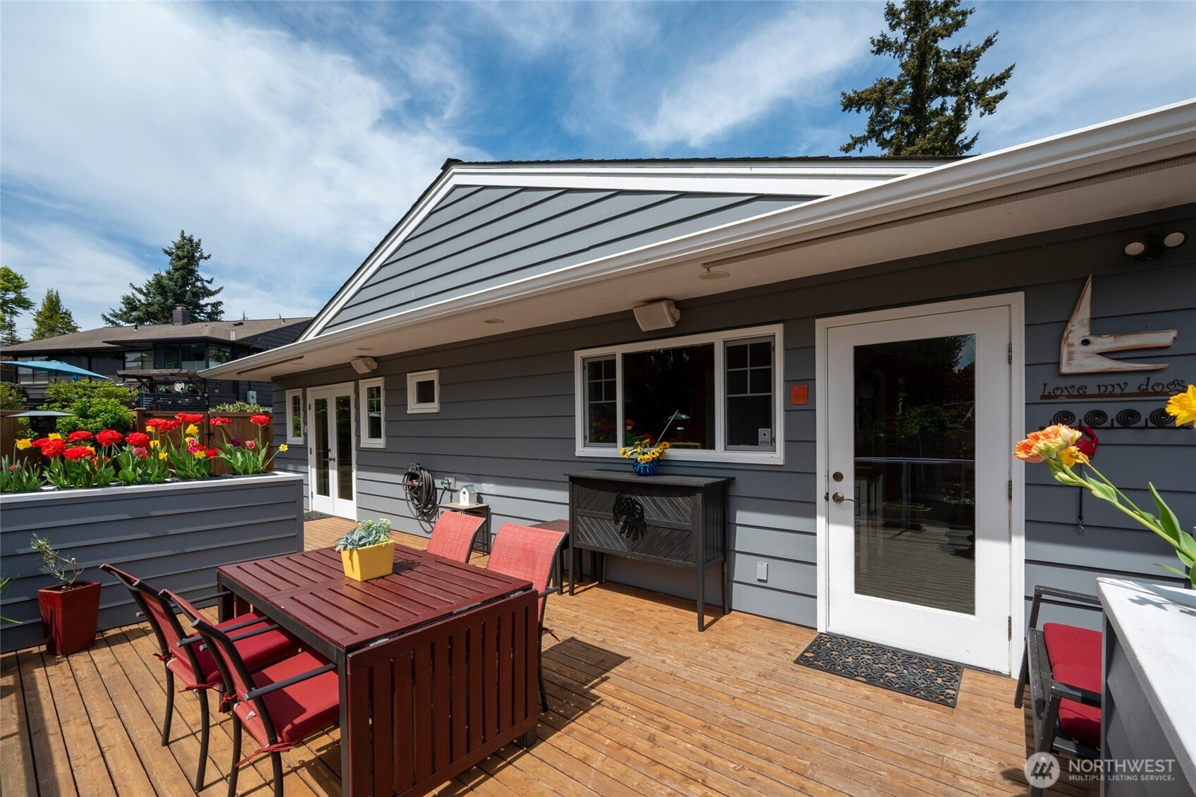 4061 West Ruffner Street Seattle, WA 98199 - Photo 18 of 20 Gallery Image 18