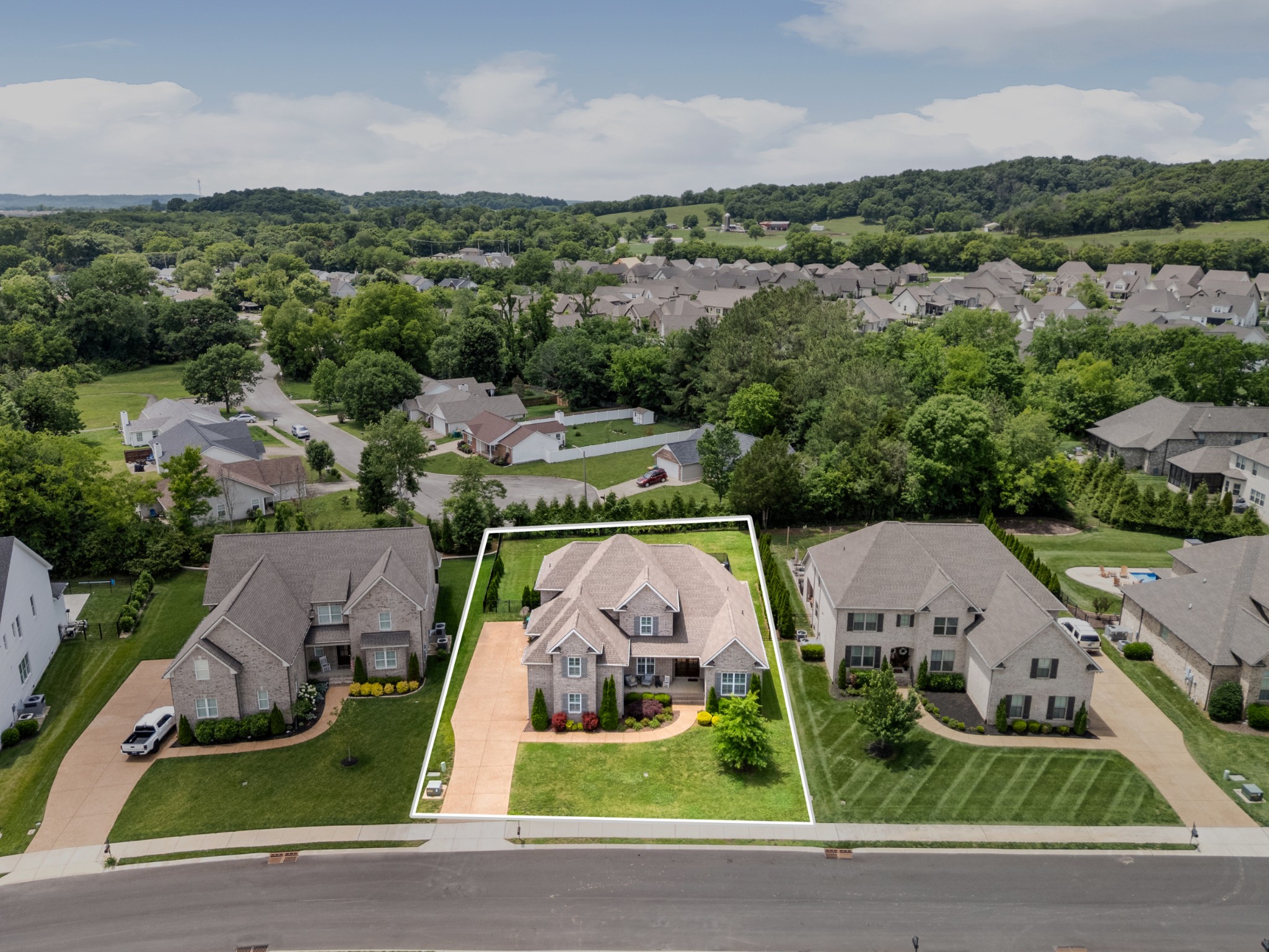 2057 Autumn Ridge Way Spring Hill, TN 37174 - Photo 5 of 62