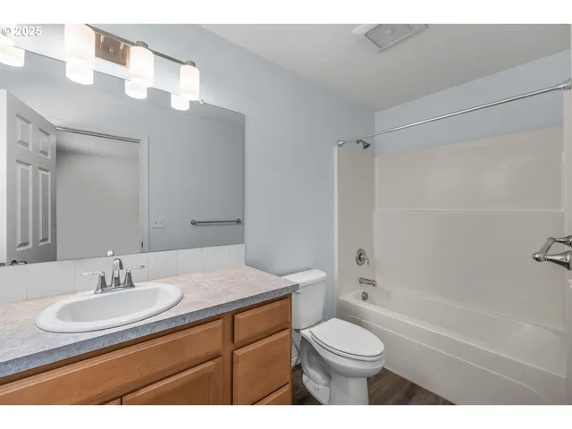 $449,900 | 11421 Burlwood Road, La Pine, OR 97739