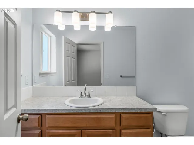 $449,900 | 11421 Burlwood Road, La Pine, OR 97739