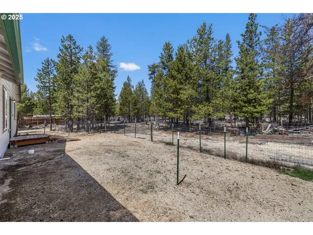 $449,900 | 11421 Burlwood Road, La Pine, OR 97739