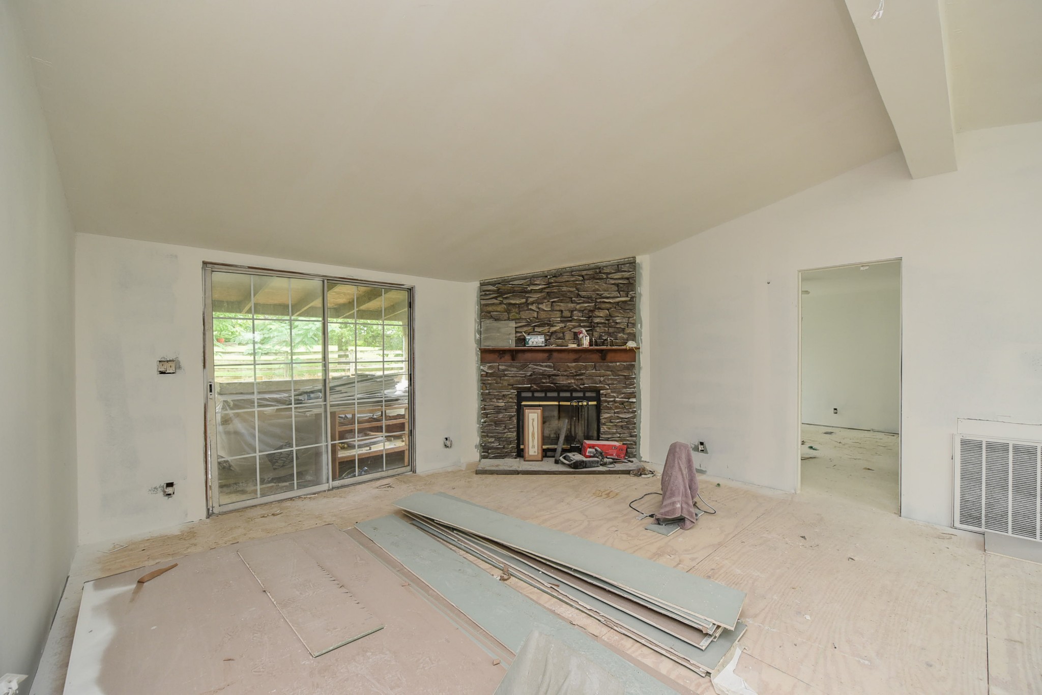 682 Corinth Road Mount Juliet, TN 37122 - Photo 10 of 26 Gallery Image 10