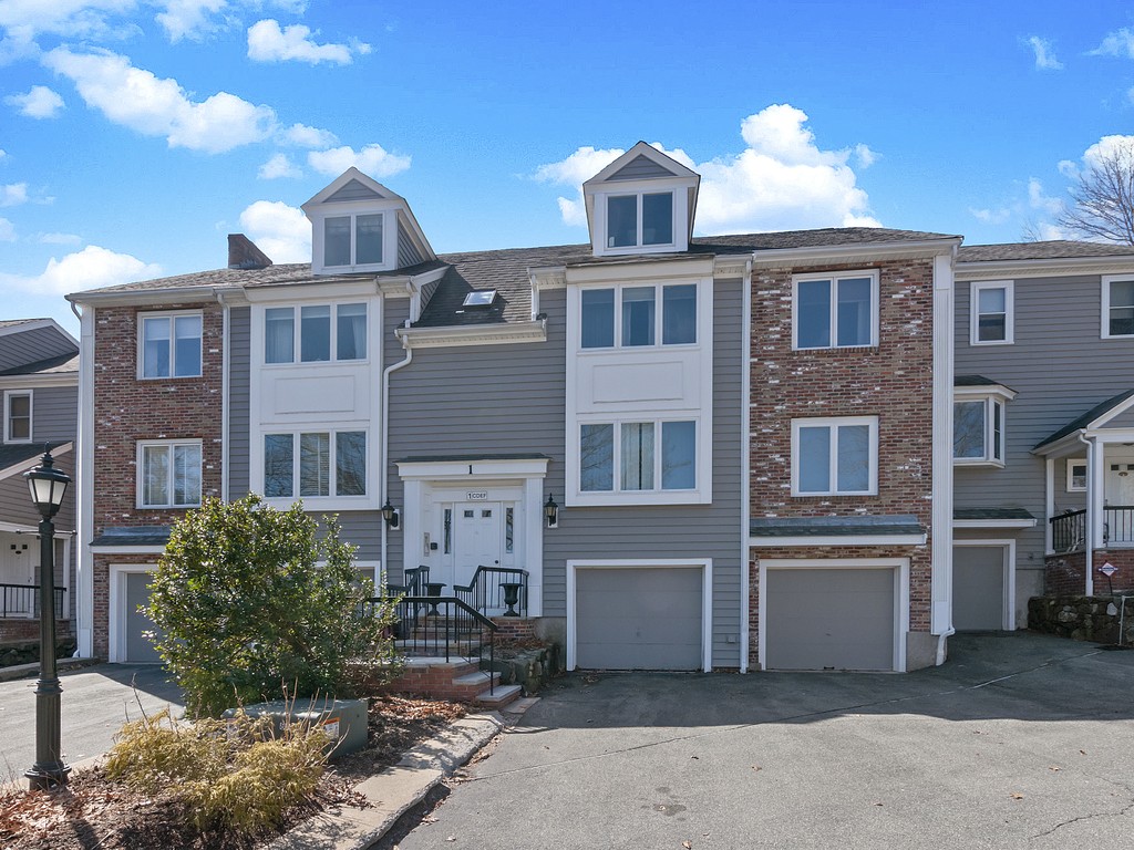 84 Walpole Street, Unit 1F Canton, MA 02021 - Photo 1 of 17 Gallery Image 1