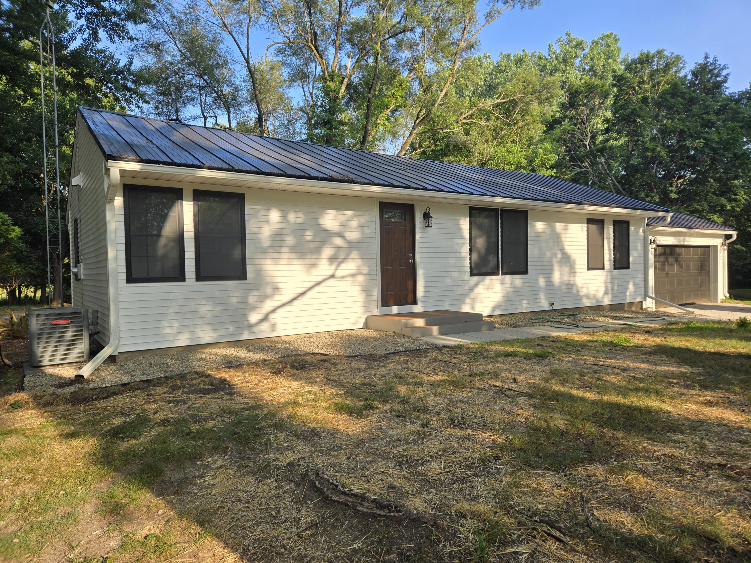 21350 Junction Road Bellevue, MI 49021 - Photo 1 of 2 Junction