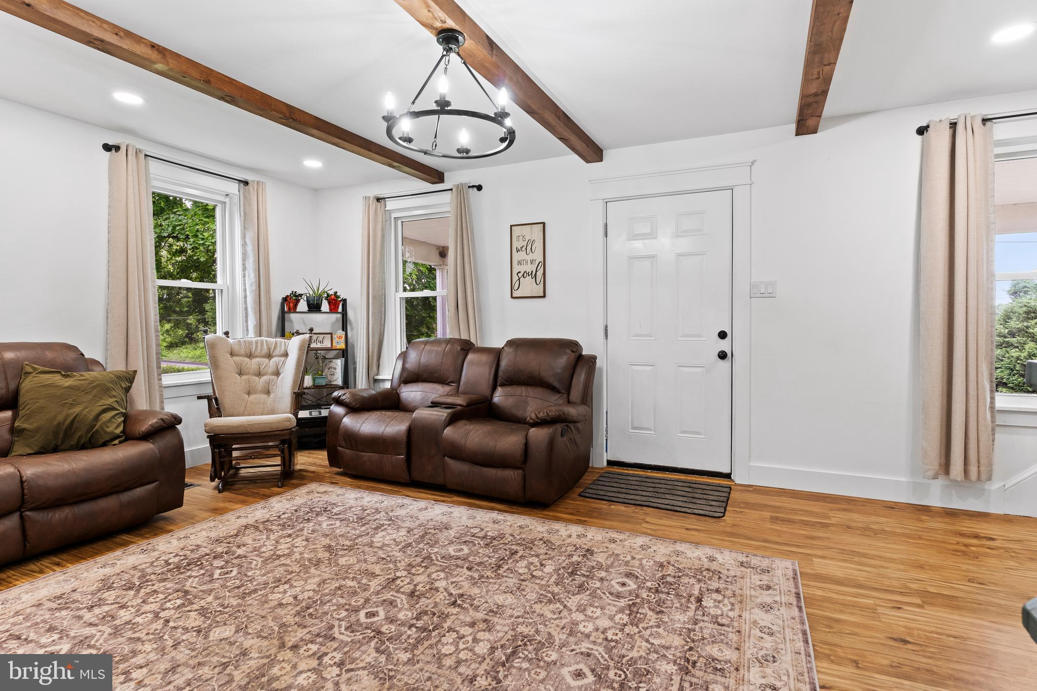 446 Big Mt Road Thomasville, PA 17364 - Photo 11 of 43 Gallery Image 11