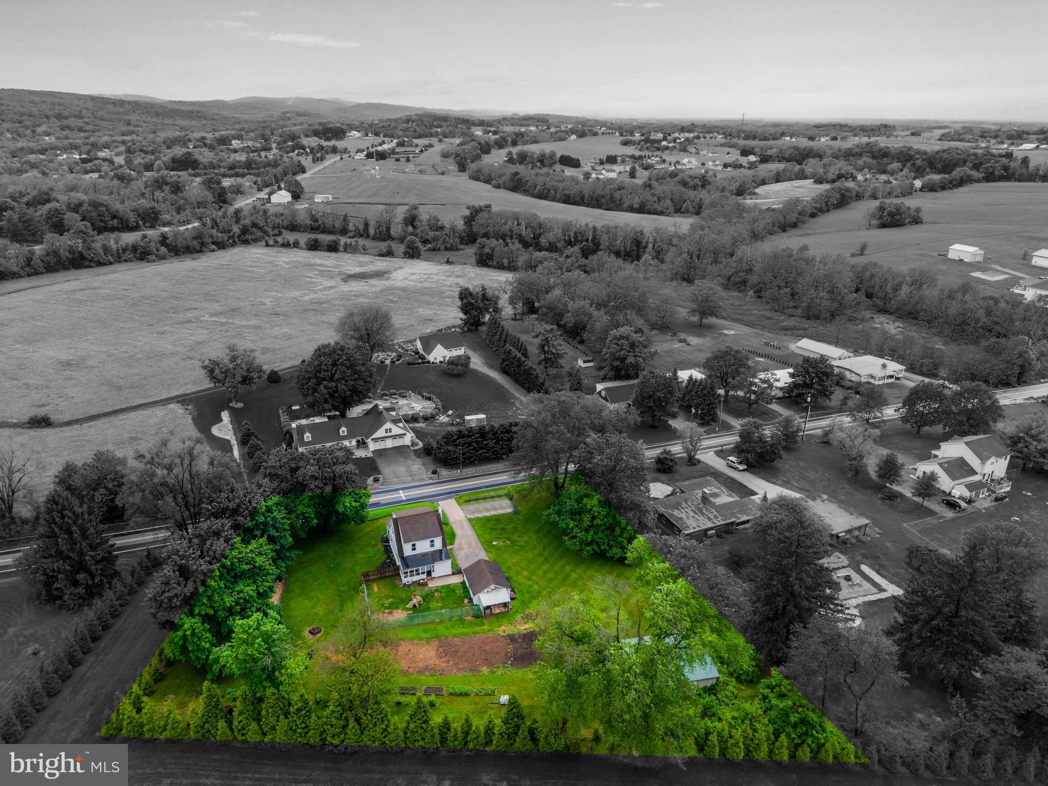 446 Big Mt Road Thomasville, PA 17364 - Photo 42 of 43 Gallery Image 42