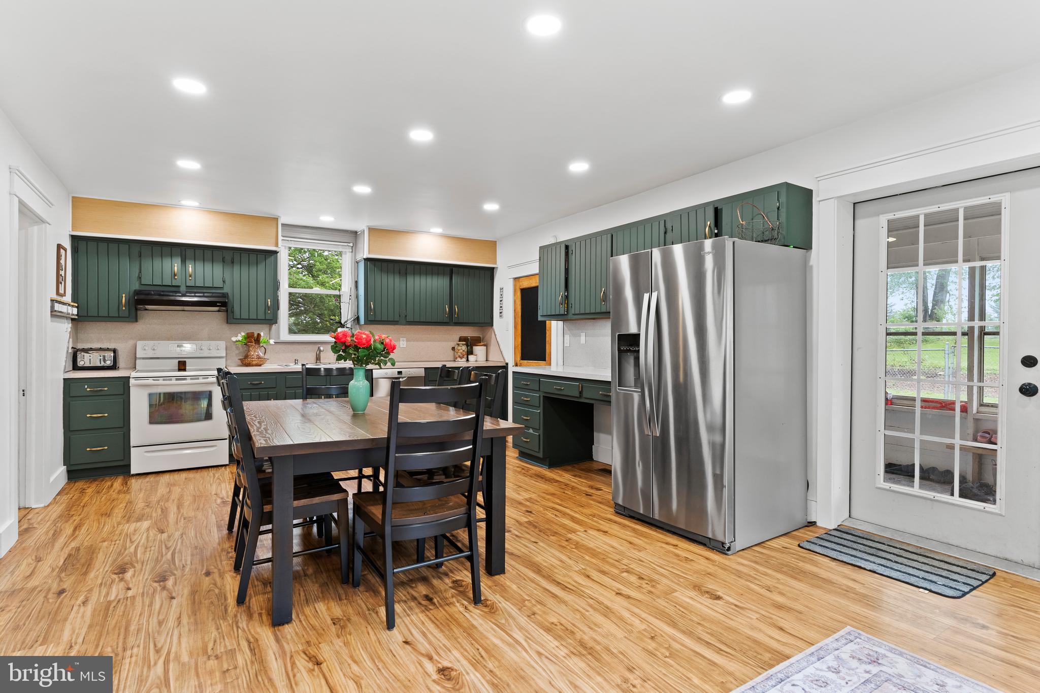 446 Big Mt Road Thomasville, PA 17364 - Photo 5 of 43 Gallery Image 5