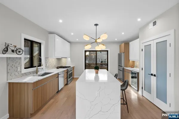 $7,500 | 74 Liberty Place, Unit 1, Palisades Park, NJ 07650