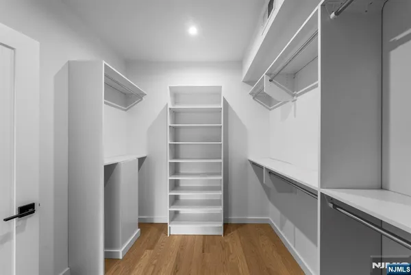 $7,500 | 74 Liberty Place, Unit 1, Palisades Park, NJ 07650