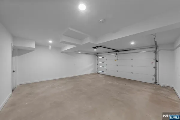 $7,500 | 74 Liberty Place, Unit 1, Palisades Park, NJ 07650