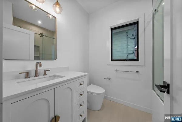 $7,500 | 74 Liberty Place, Unit 1, Palisades Park, NJ 07650