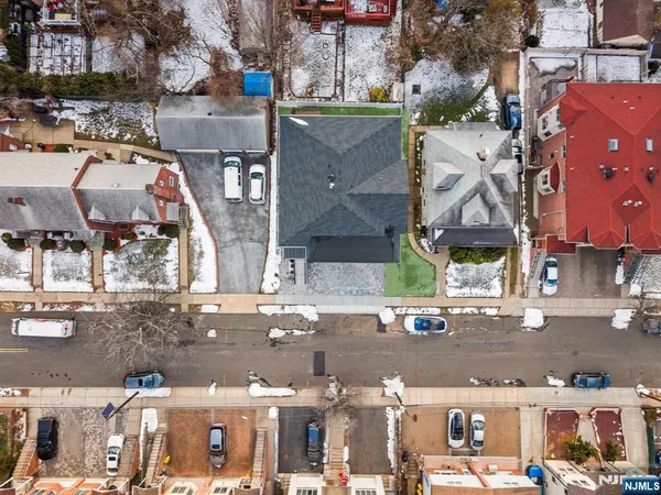 $7,500 | 74 Liberty Place, Unit 1, Palisades Park, NJ 07650