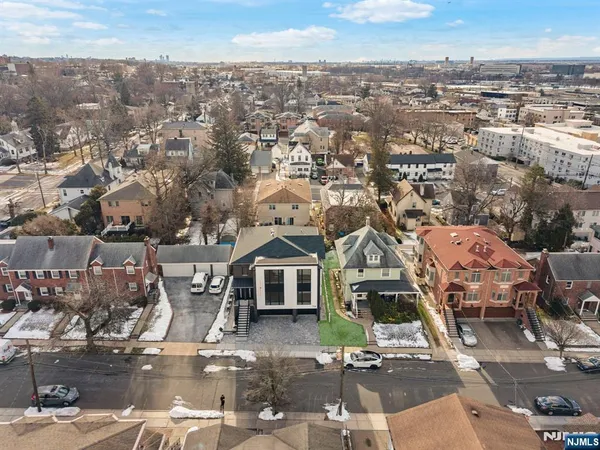 $7,500 | 74 Liberty Place, Unit 1, Palisades Park, NJ 07650