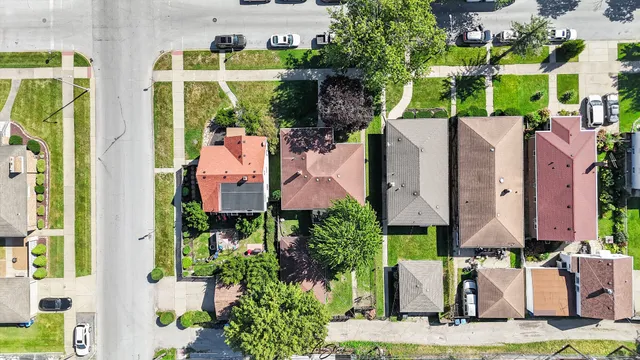 an aerial view of multiple house