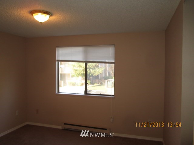820 Cady Road, Unit H204 Everett, WA 98203 - Photo 8 of 11