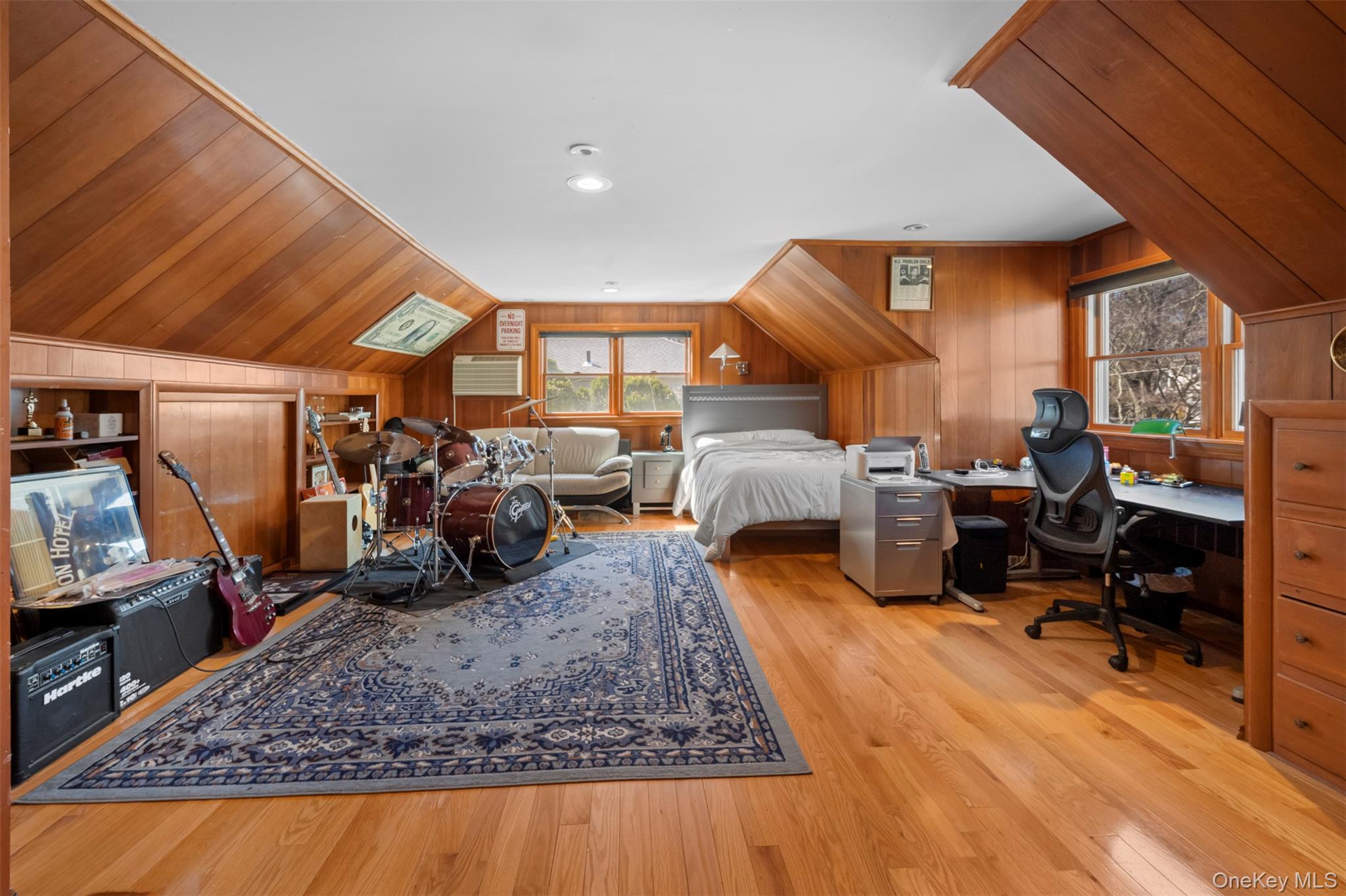 22 Ravine Road Great Neck, NY 11023 - Photo 23 of 30