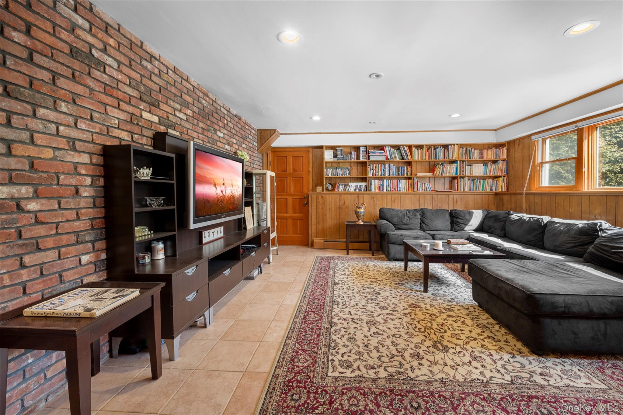 22 Ravine Road Great Neck, NY 11023 - Photo 24 of 30