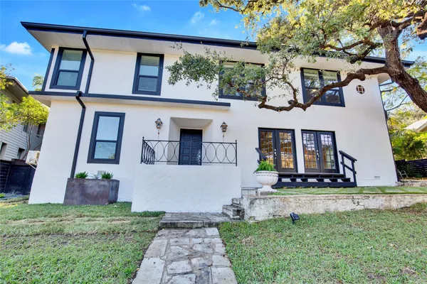 $1,875 | 1115 Enfield Road, Unit C, Austin, TX 78703