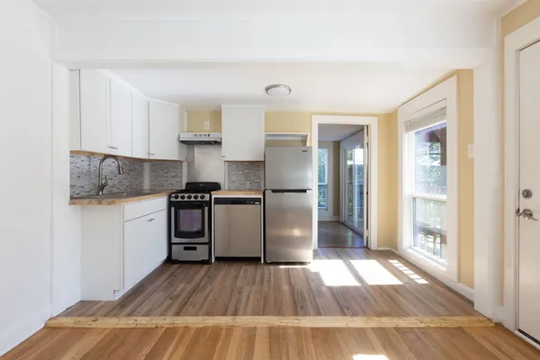 $1,850 | 1115 Enfield Road, Unit C, Austin, TX 78703