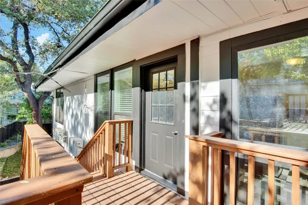 $1,850 | 1115 Enfield Road, Unit C, Austin, TX 78703