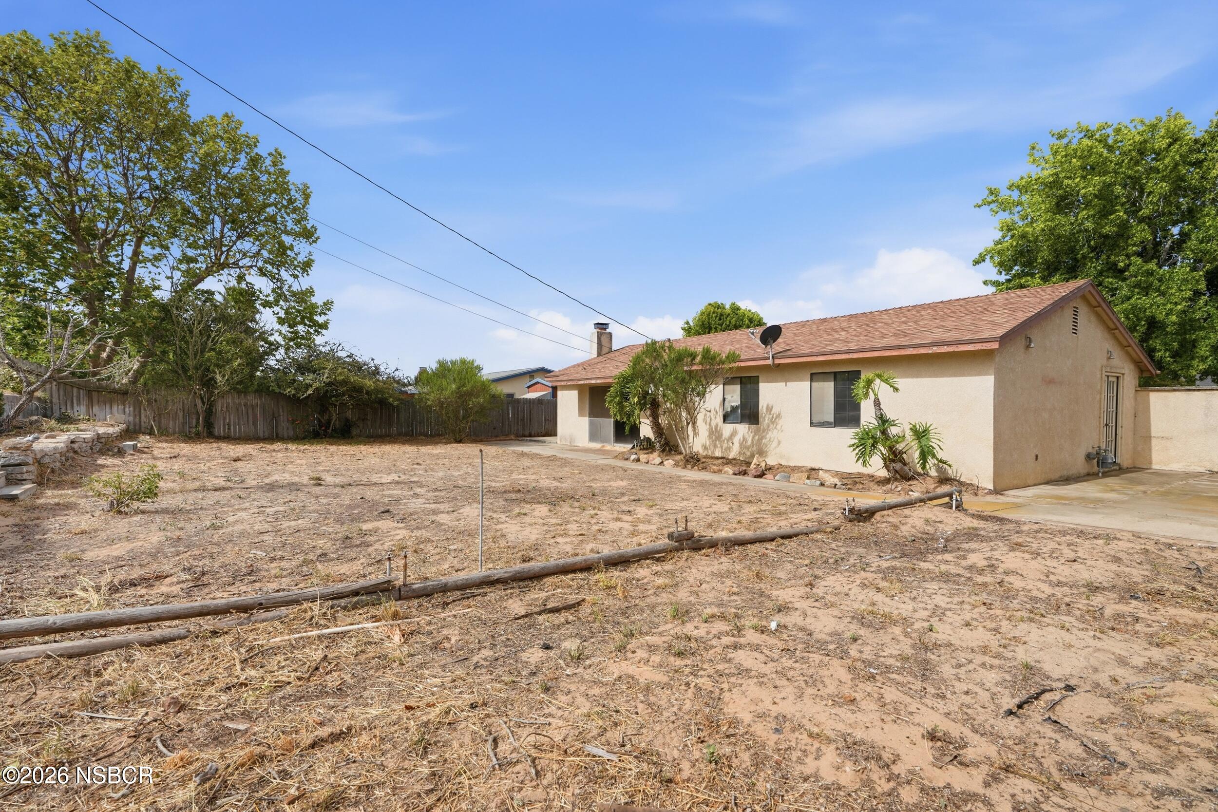 4216 Fernview Street Santa Maria, CA 93455 - Photo 23 of 37 24_4216 fernview st-24