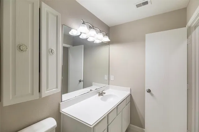 $2,200 | 4723 Richmond Knoll Lane, Fresno, TX 77545