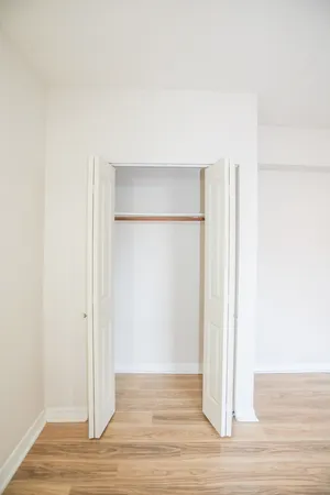 $1,000 | 1624 West Morse Avenue, Unit 403, Chicago, IL 60626