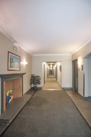 $1,000 | 1624 West Morse Avenue, Unit 403, Chicago, IL 60626