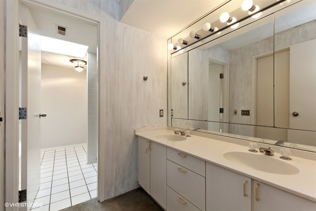 124 Avon Road Northbrook, IL 60062 - Photo 14 of 24