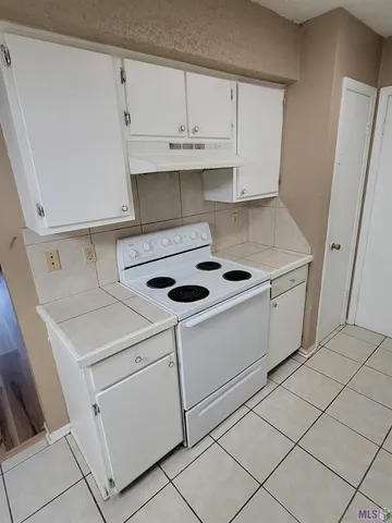 $925 | 915 West Tony Street, Gonzales, LA 70737