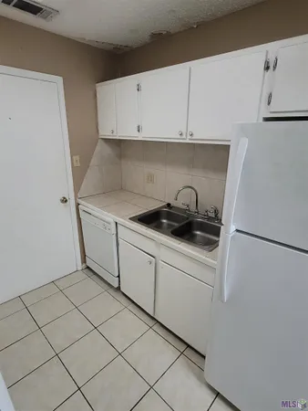 $925 | 915 West Tony Street, Gonzales, LA 70737