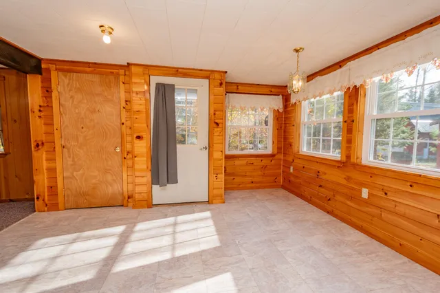 $279,000 | 1698 Worcester Highway, Harmony, ME 04942