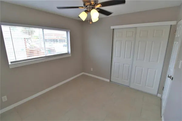 $1,500 | 3001 Bee Ridge Road, Unit 201, Sarasota, FL 34239