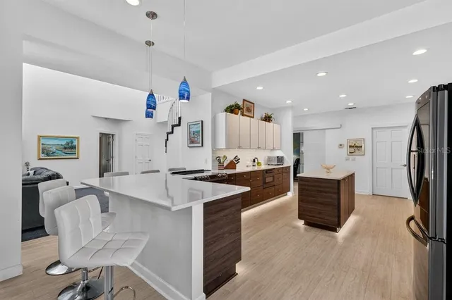 $899,000 | 13 Bay Pointe Drive, Ormond Beach, FL 32174