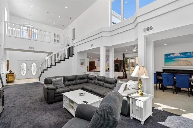 $899,000 | 13 Bay Pointe Drive, Ormond Beach, FL 32174