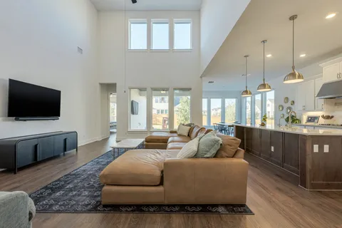 $899,900 | 3409 Tswana Drive, Leander, TX 78641