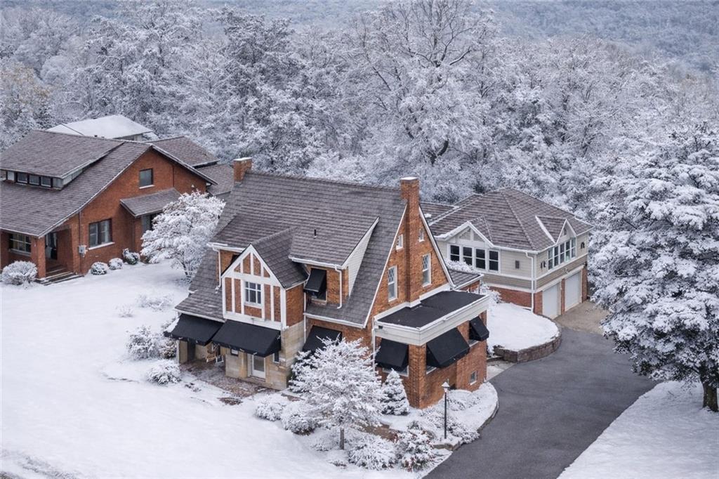 832 Ridge Road Ambridge, PA 15003 - Photo 1 of 50