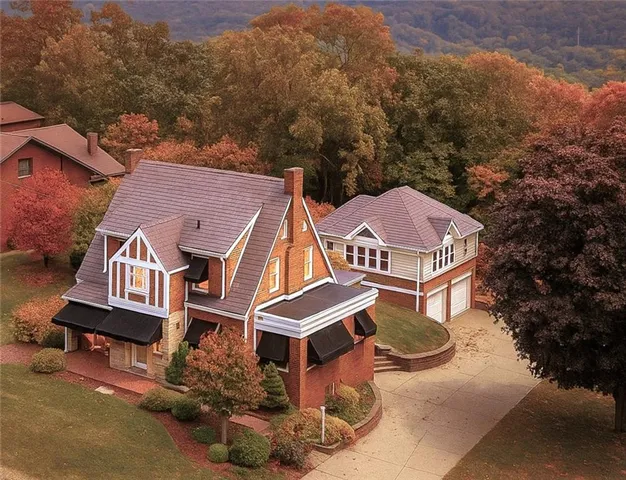 $550,000 | 832 Ridge Road, Ambridge, PA 15003