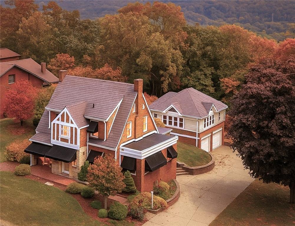 832 Ridge Road Ambridge, PA 15003 - Photo 2 of 50