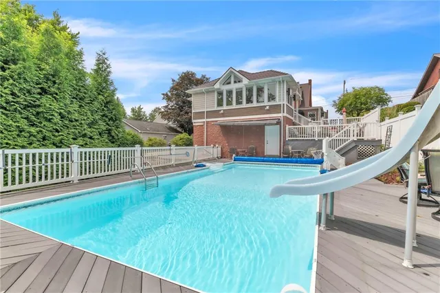 $550,000 | 832 Ridge Road, Ambridge, PA 15003