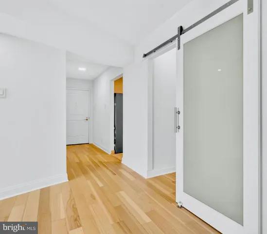 $325,000 | 4601 North Park Avenue, Unit 1509J, Chevy Chase, MD 20815