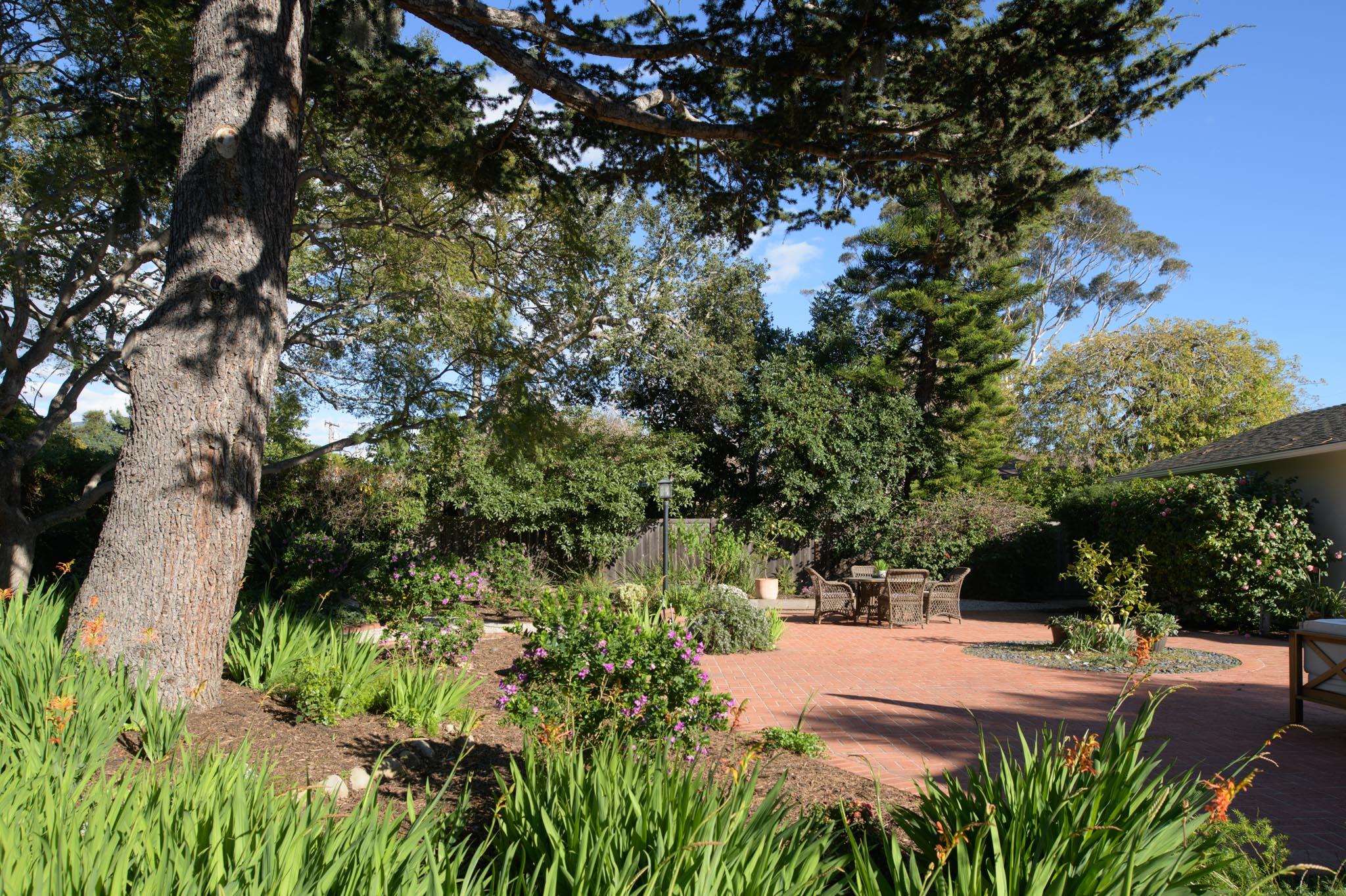 1180 Mesa Road Montecito, CA 93108 - Photo 19 of 25 Yard Space