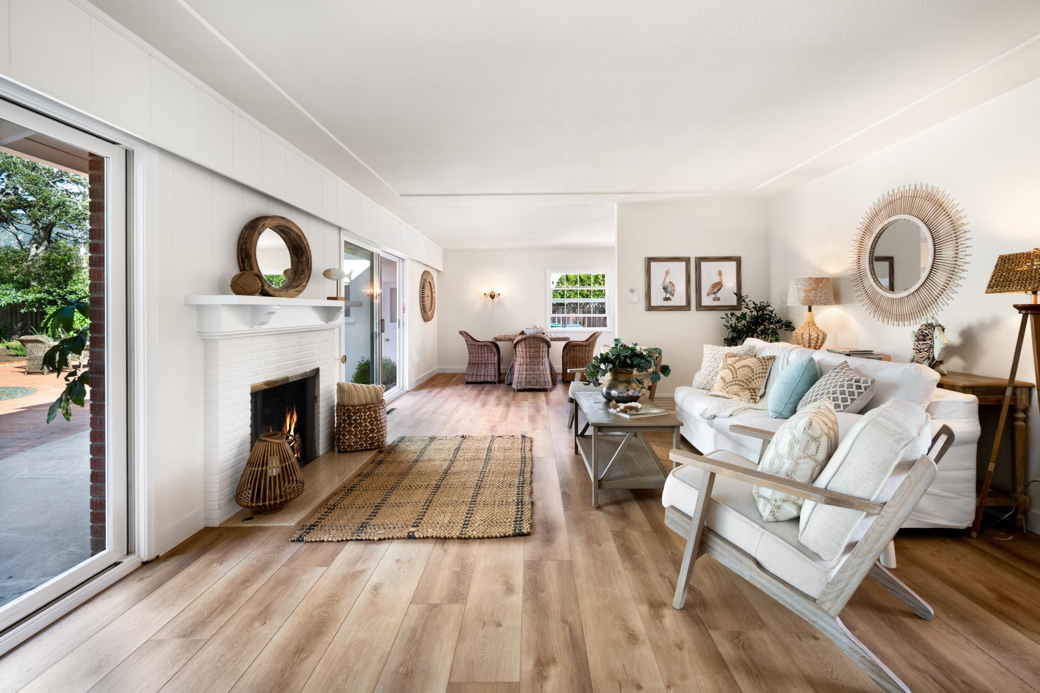 1180 Mesa Road Montecito, CA 93108 - Photo 6 of 25 Living Room